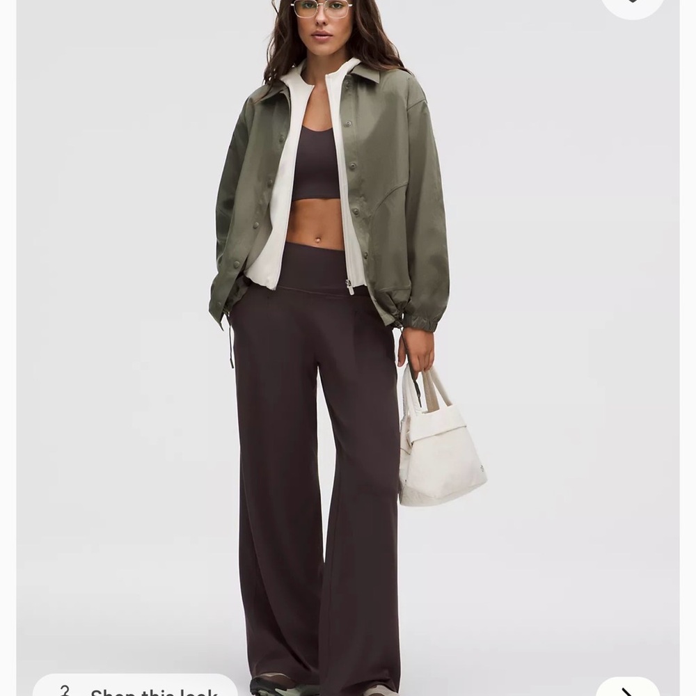 Lululemon palazzo pant in color sequoia